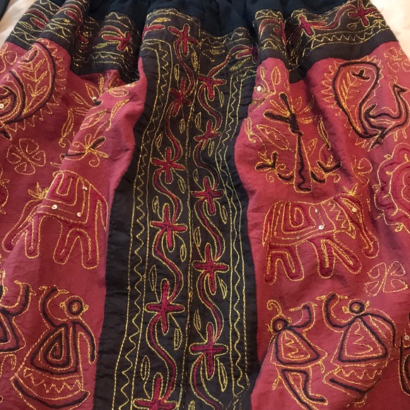 Lovely Boho Skirt NWOT - Picture 2 of 5